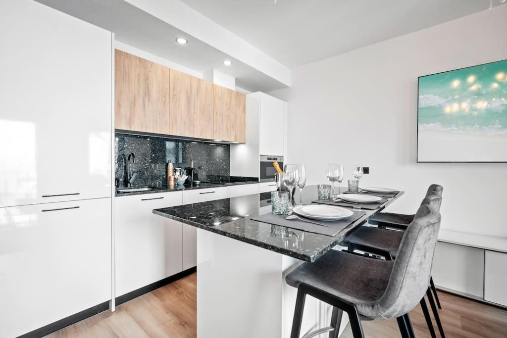 Puerto Banus Luxurious Apartment In The Heart Of The Port Marbella Ngoại thất bức ảnh
